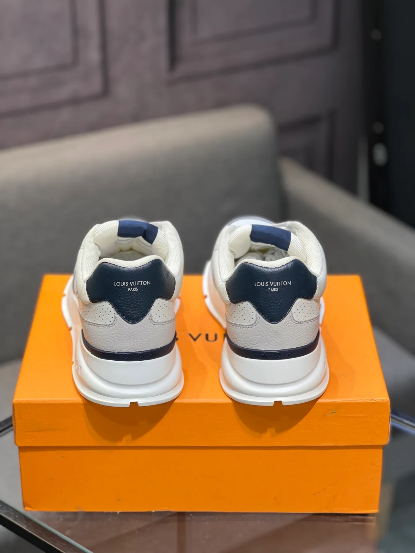 Men's shoes 💰640 LV | Louis Vuitton 2025𝐬𝐬 New spring and summer styles for couples, men's styles come out first. The counter features the latest casual shoes. Hard goods are new🆕 ❥Purchase level! Full of high-end feel! A popular model among bloggers at home and abroad, it’s retro and fashionable and looks amazing on your feet! Wear a lot of happiness! Mainly recommended model on the official website★ ▪️Upper: Original custom-made imported calfskin fabric ▪️Inner lining: breathable gauze imported from Italy ▪️Outsole: rubber foam ➕tpu high-end outsole ▪️Shoe size: 36-44 (customized for 45 and 46)